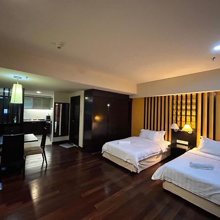 Sunwaylagoonfamilysuite-2Pax-Netflix-Balcony-Super Fast Internet Petaling Jaya Extérieur photo