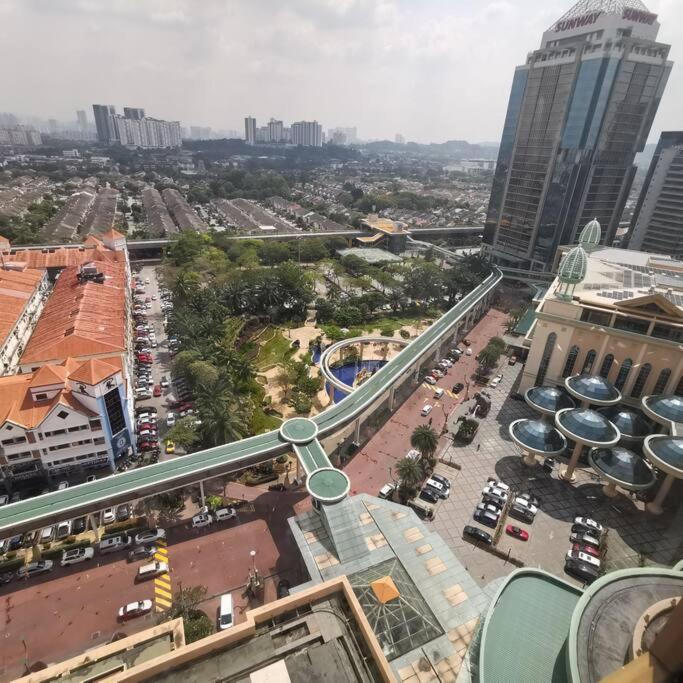 Sunwaylagoonfamilysuite-2Pax-Netflix-Balcony-Super Fast Internet Petaling Jaya Extérieur photo